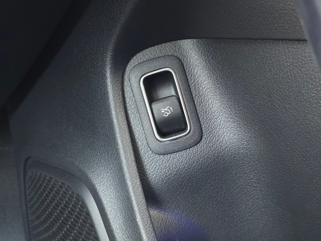 Used Mercedes-Benz CLA 2023 for sale - 77200546: Photo 44