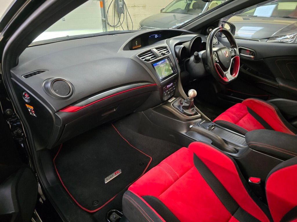 Used Honda Civic 2015 for sale - 77276615: Photo 10