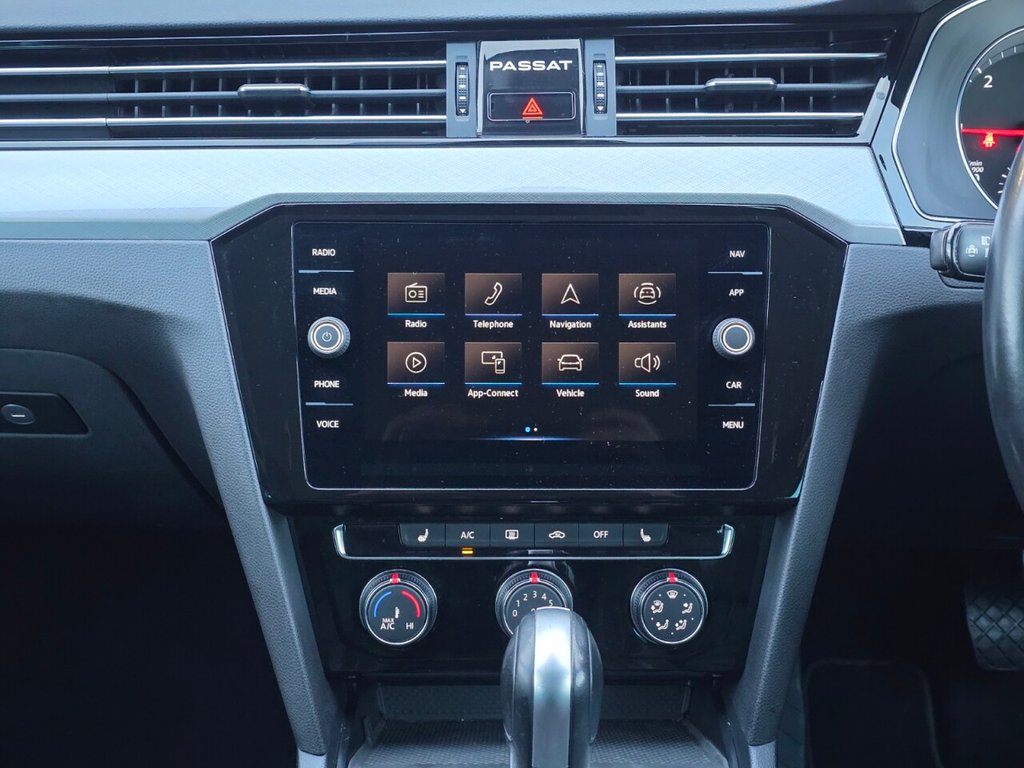 Used Volkswagen Passat 2022 for sale - 76909978: Photo 43