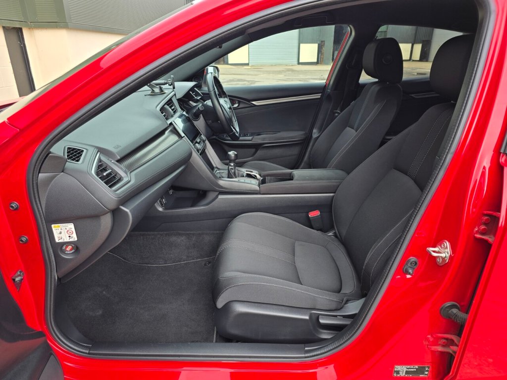 Used Honda Civic 2017 for sale - 77904730: Photo 20