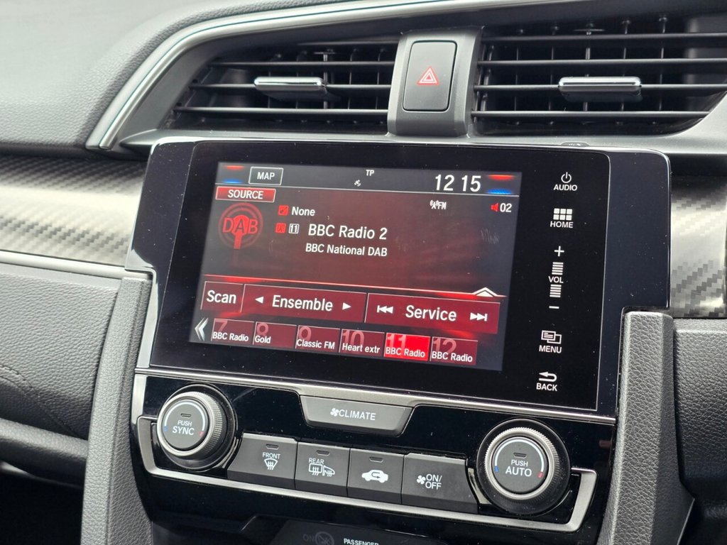 Used Honda Civic 2017 for sale - 77904730: Photo 46