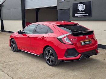 Used Honda Civic 2017 for sale - 77904730: Photo