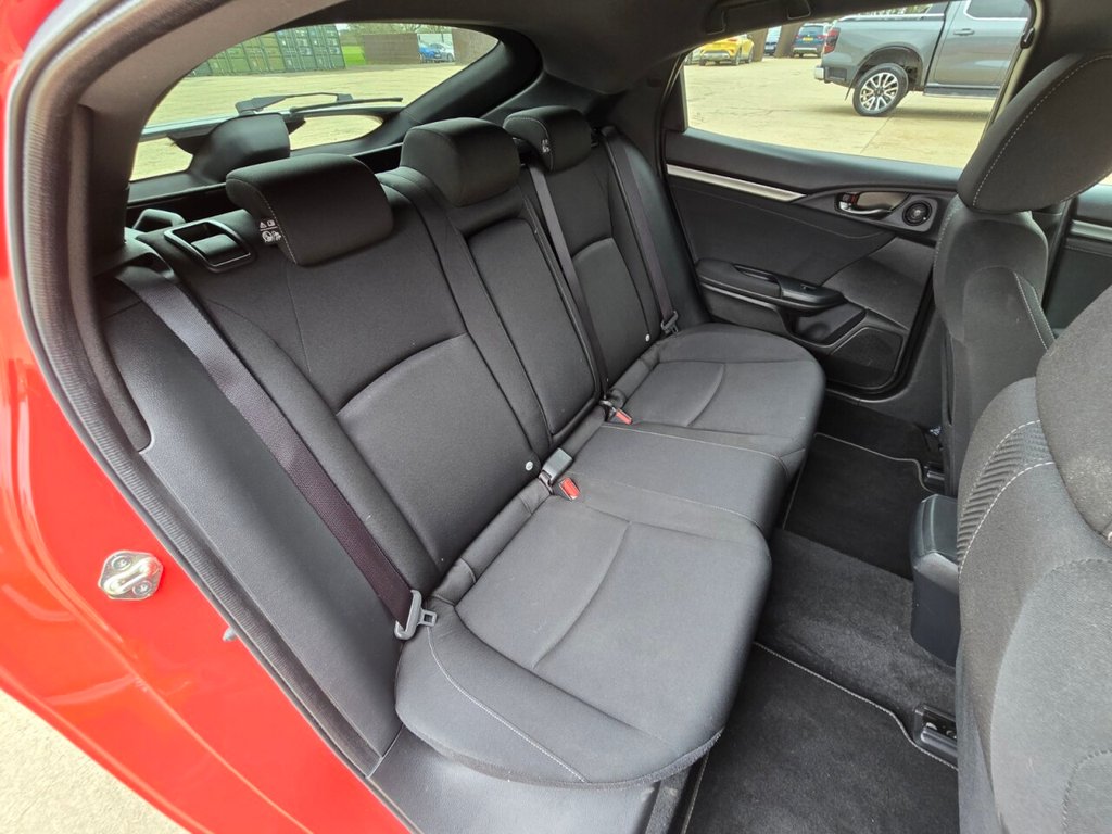 Used Honda Civic 2017 for sale - 77904730: Photo 63