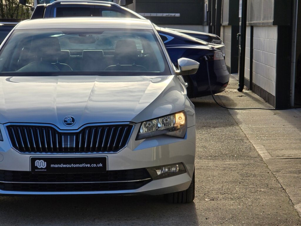 Used Skoda Superb 2017 for sale - 76867297: Photo 11