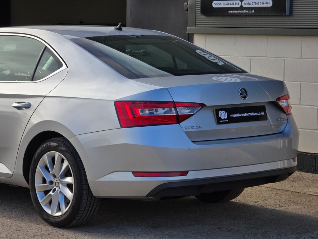 Used Skoda Superb 2017 for sale - 76867297: Photo 14