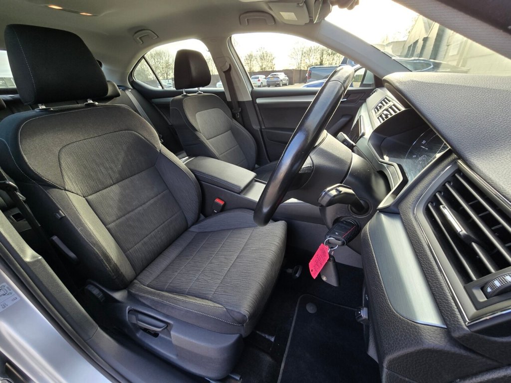 Used Skoda Superb 2017 for sale - 76867297: Photo 19