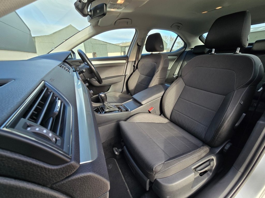 Used Skoda Superb 2017 for sale - 76867297: Photo 24