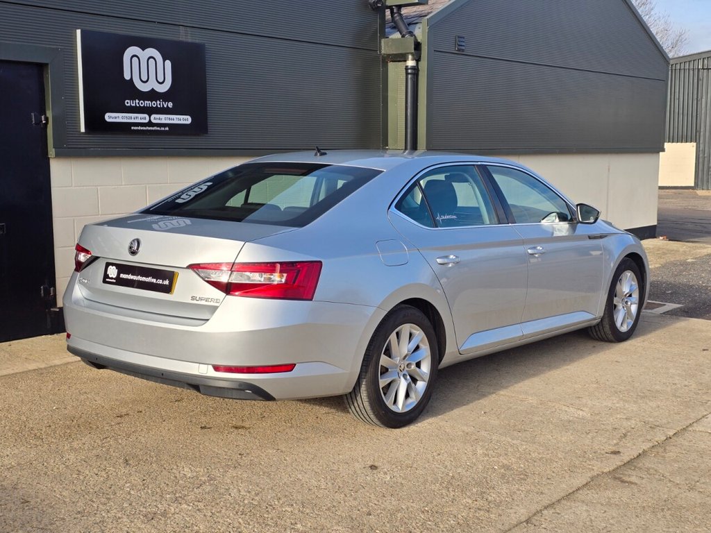 Used Skoda Superb 2017 for sale - 76867297: Photo 3