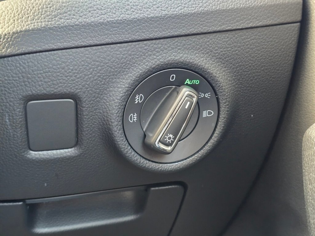 Used Skoda Superb 2017 for sale - 76867297: Photo 36