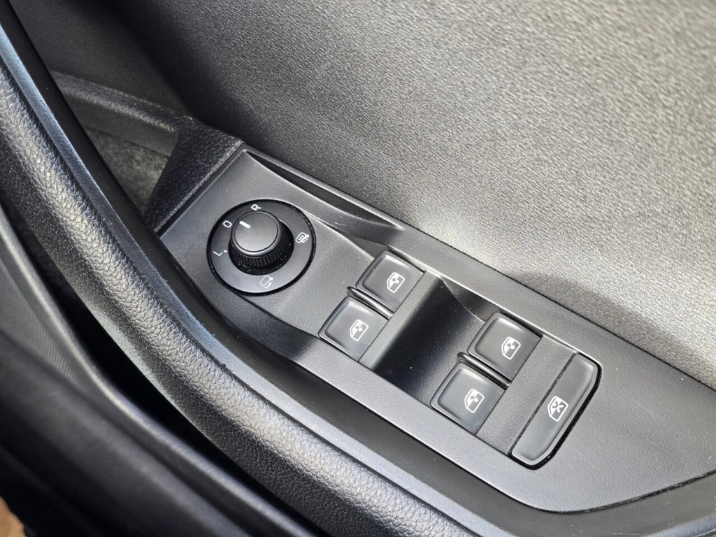 Used Skoda Superb 2017 for sale - 76867297: Photo 37