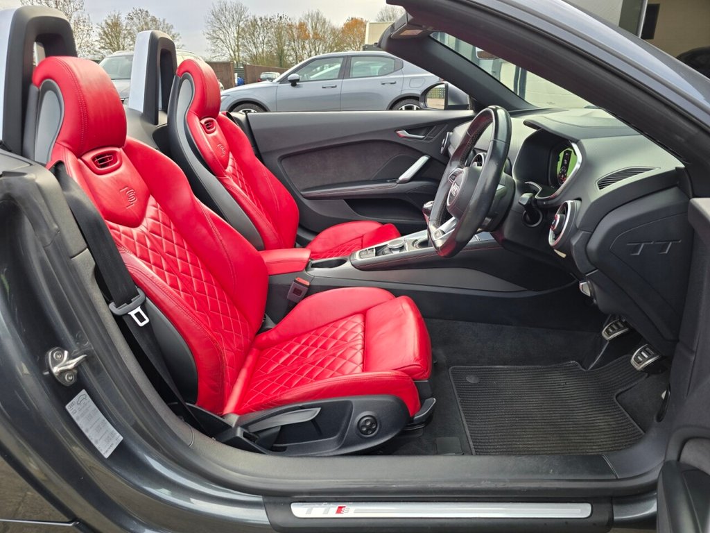 Used Audi TTS 2017 for sale - 76867813: Photo 13