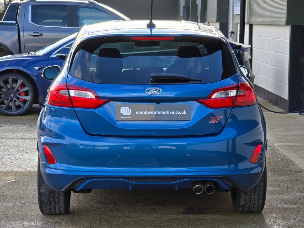 Used Ford Fiesta 2018 for sale - 76867372: Photo 8