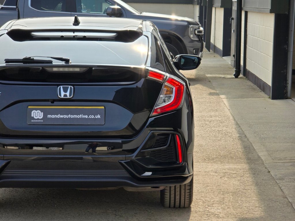 Used Honda Civic 2022 for sale - 77991139: Photo 12