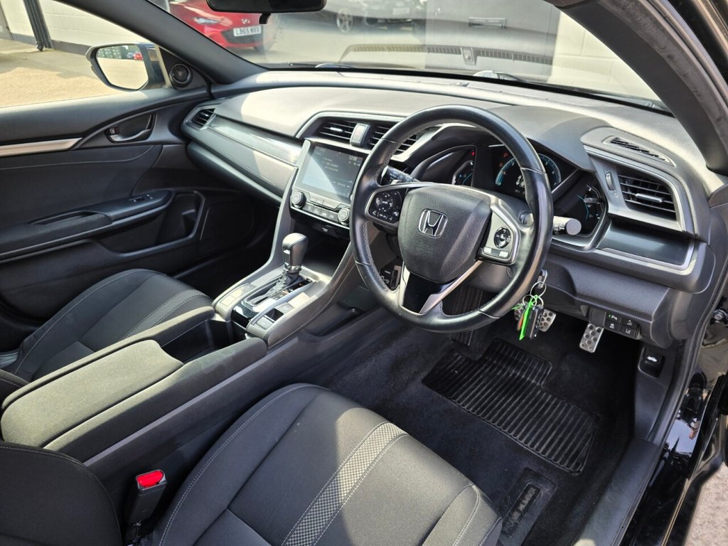 Used Honda Civic 2022 for sale - 77991139: Photo 17