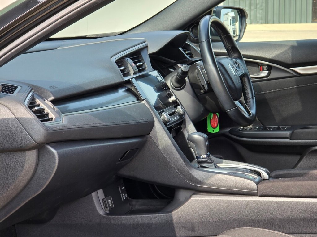 Used Honda Civic 2022 for sale - 77991139: Photo 22