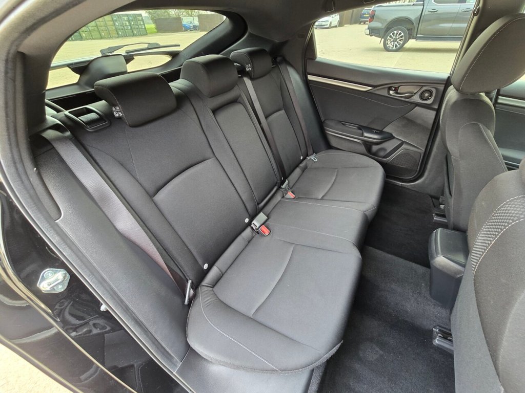 Used Honda Civic 2022 for sale - 77991139: Photo 60