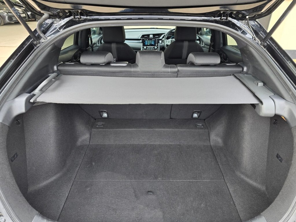 Used Honda Civic 2022 for sale - 77991139: Photo 67