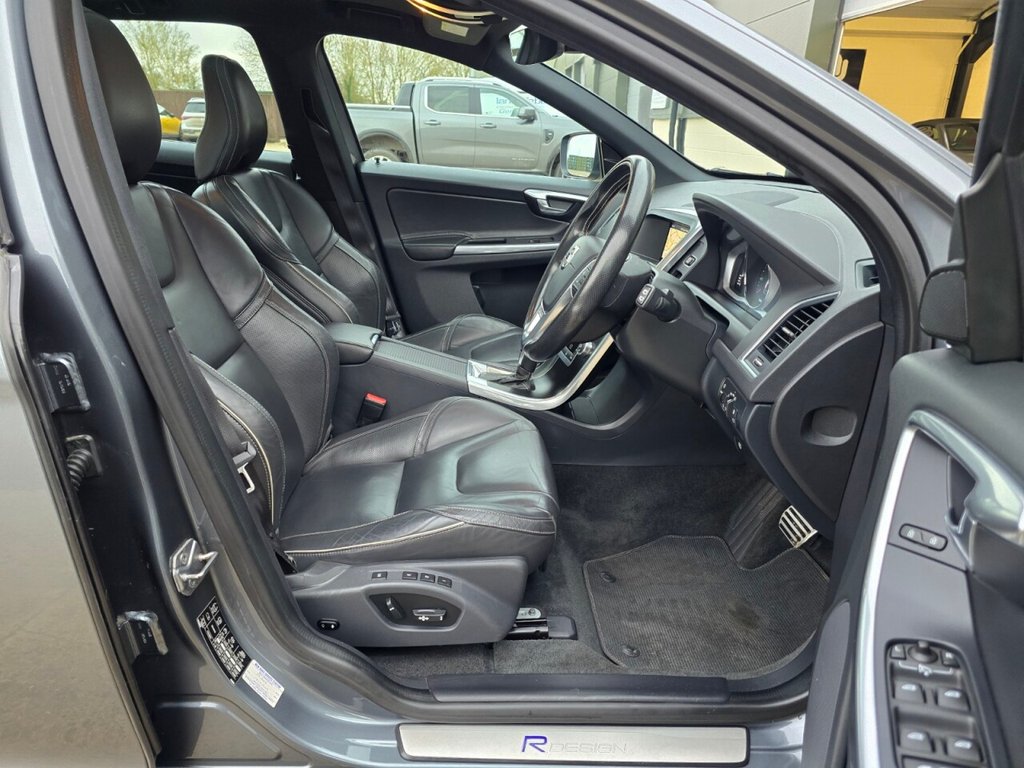 Used Volvo XC60 2017 for sale - 77408043: Photo 15