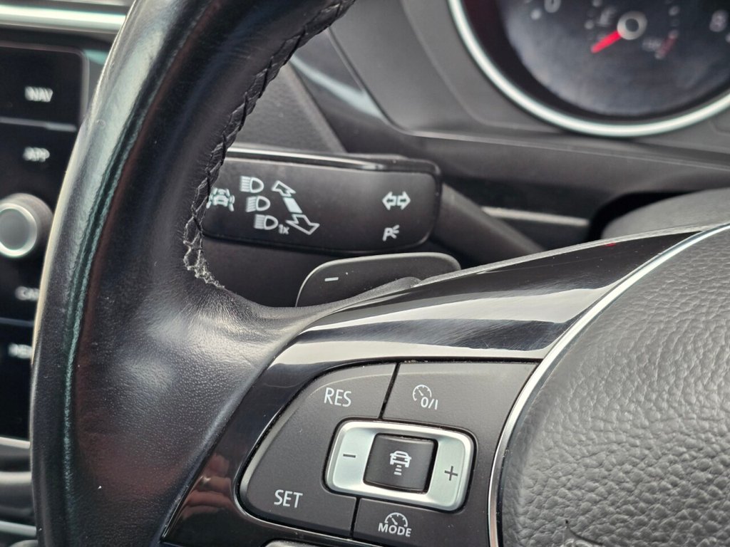 Used Volkswagen Tiguan 2018 for sale - 76867201: Photo 34