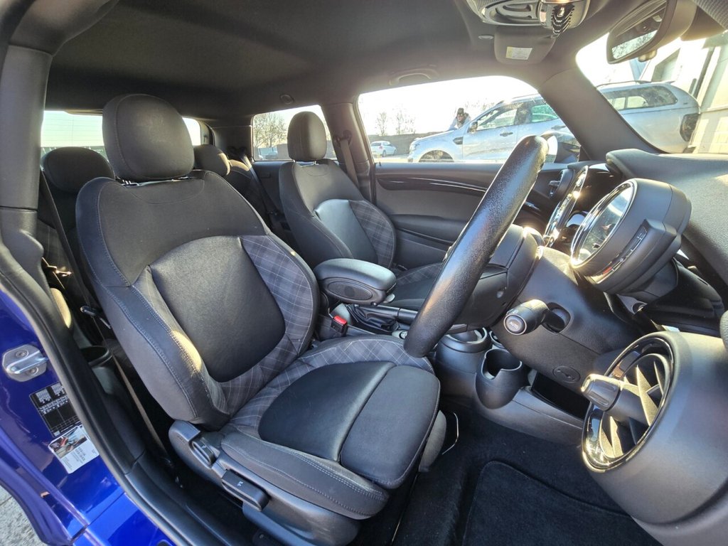 Used MINI Hatch 2018 for sale - 76867370: Photo 20