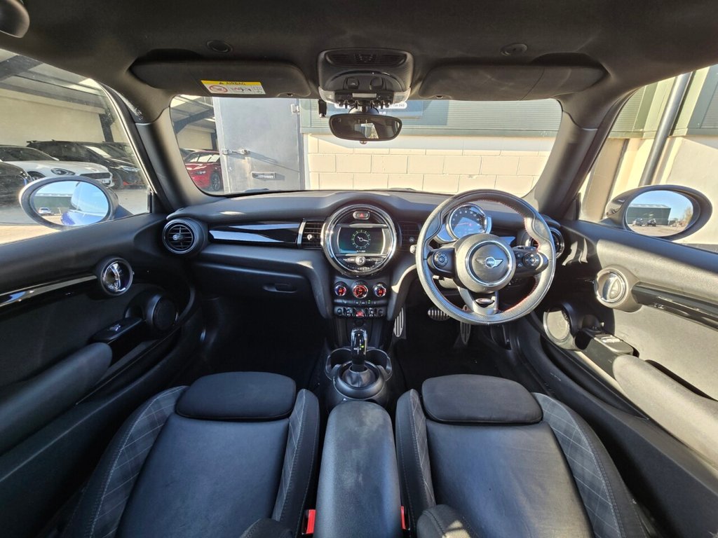 Used MINI Hatch 2018 for sale - 76867370: Photo 25