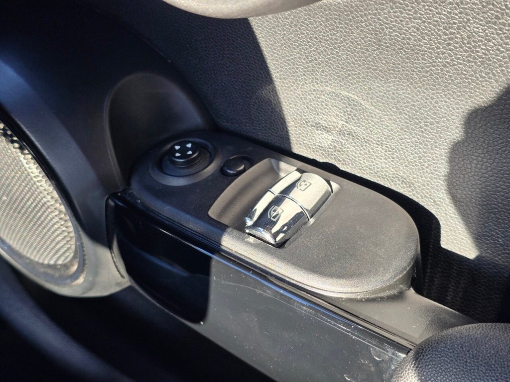 Used MINI Hatch 2018 for sale - 76867370: Photo 39