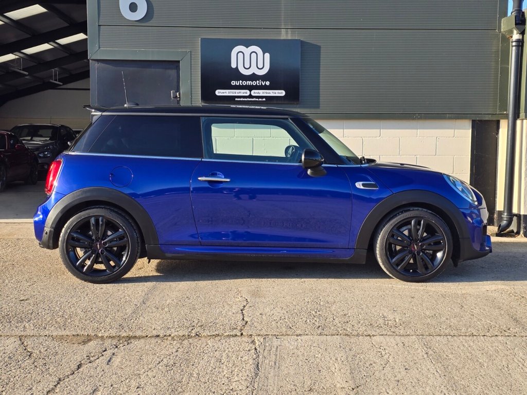 Used MINI Hatch 2018 for sale - 76867370: Photo 6