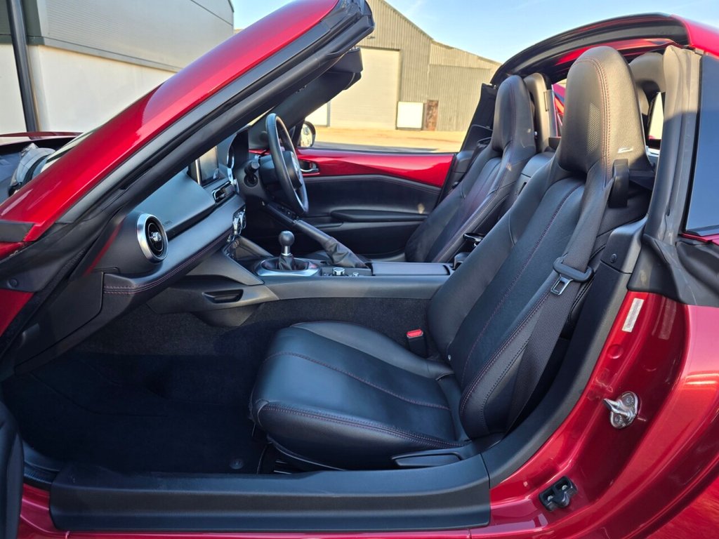 Used Mazda MX-5 RF 2017 for sale - 76867393: Photo 21