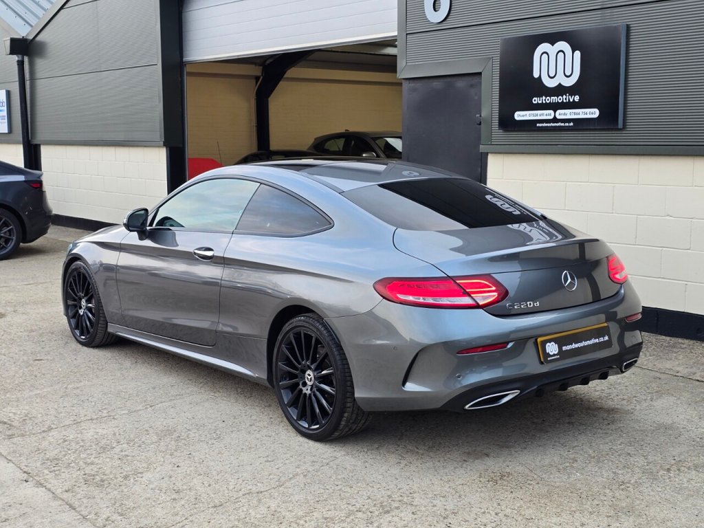 Used Mercedes-Benz C Class 2017 for sale - 77821529: Photo 4