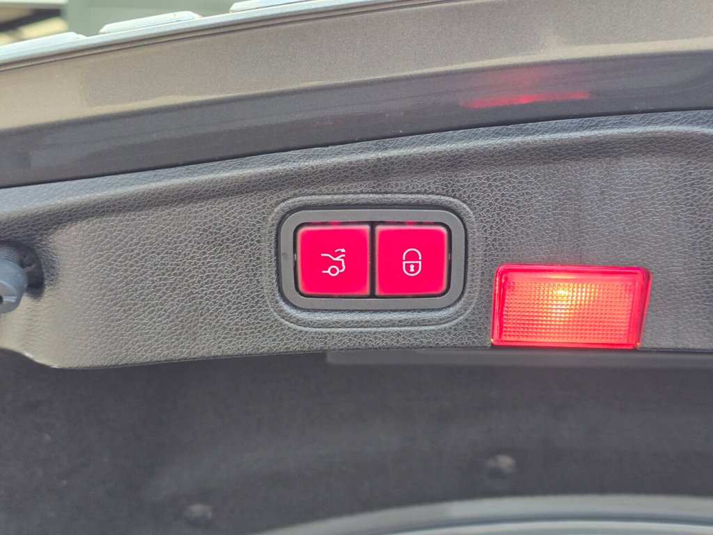 Used Mercedes-Benz C Class 2017 for sale - 77821529: Photo 74