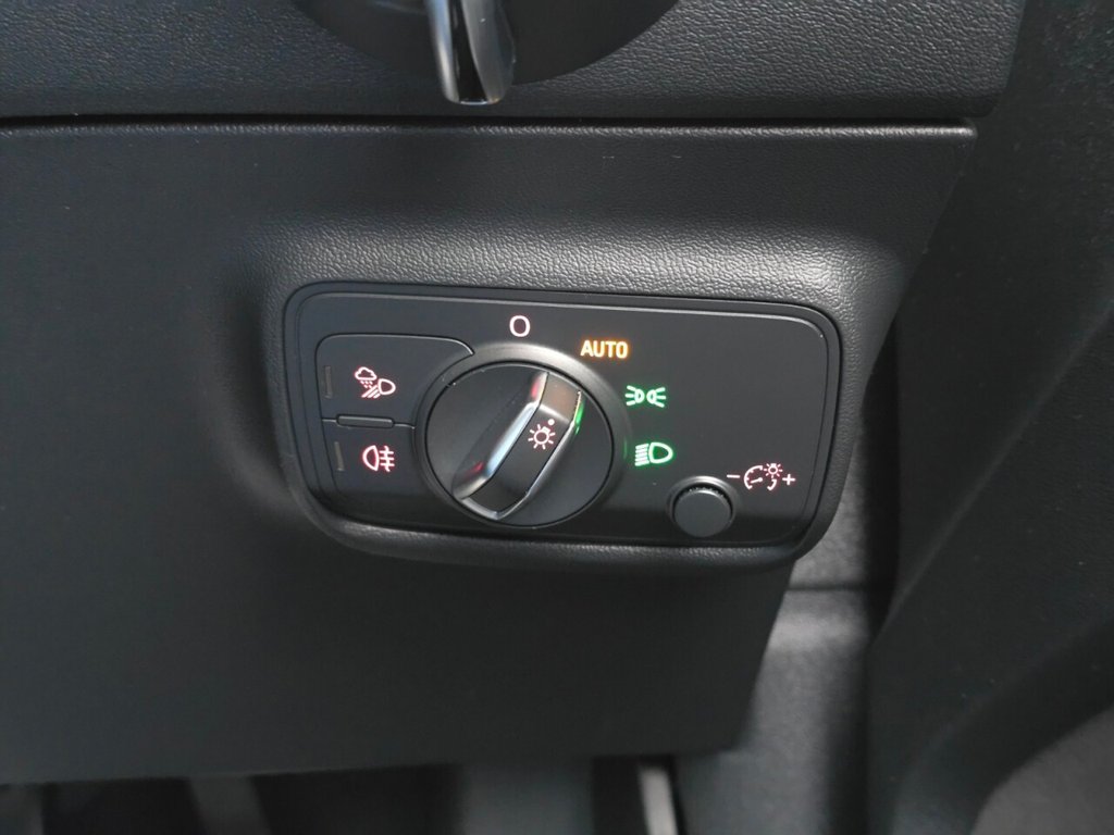 Used Audi TT 2017 for sale - 77250607: Photo 18