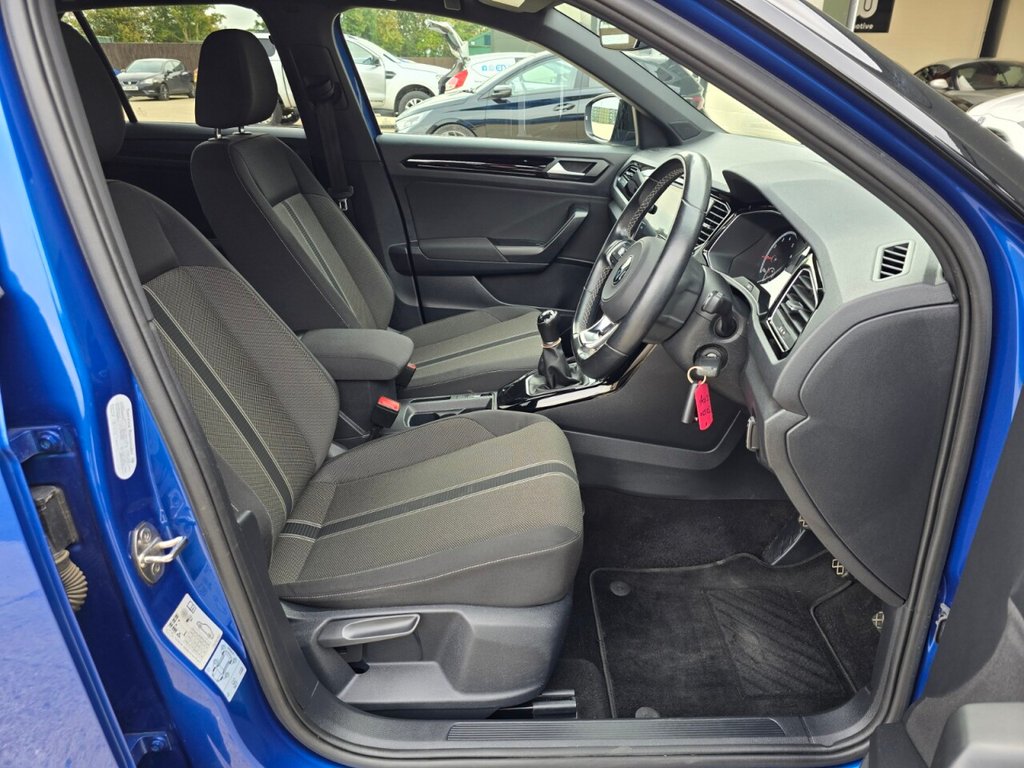 Used Volkswagen T-Roc 2021 for sale - 76867279: Photo 15