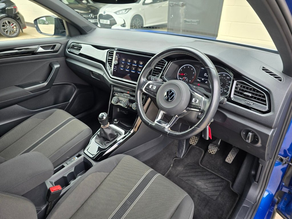 Used Volkswagen T-Roc 2021 for sale - 76867279: Photo 16