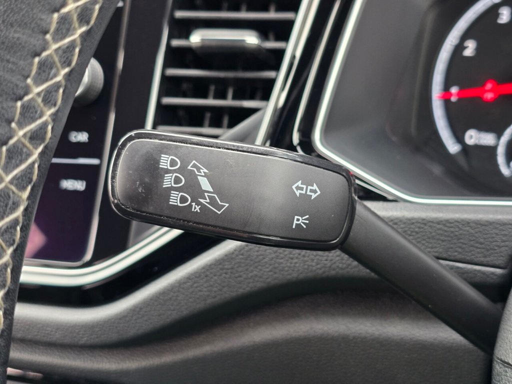 Used Volkswagen T-Roc 2021 for sale - 76867279: Photo 34