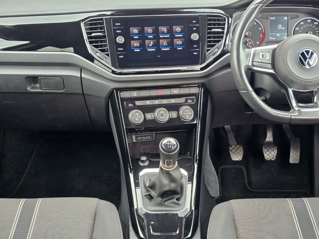 Used Volkswagen T-Roc 2021 for sale - 76867279: Photo 39