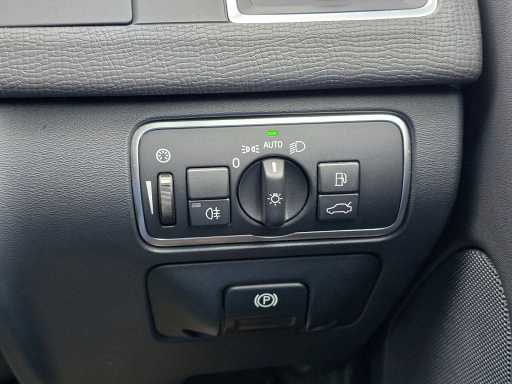 Used Volvo XC60 2016 for sale - 77153774: Photo 37