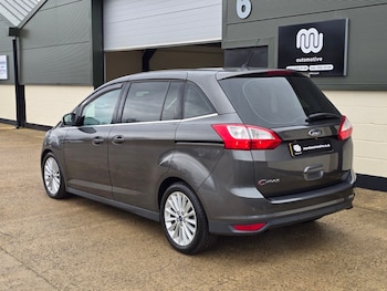 Used Ford Grand C-Max 2016 for sale - 77621396: Photo