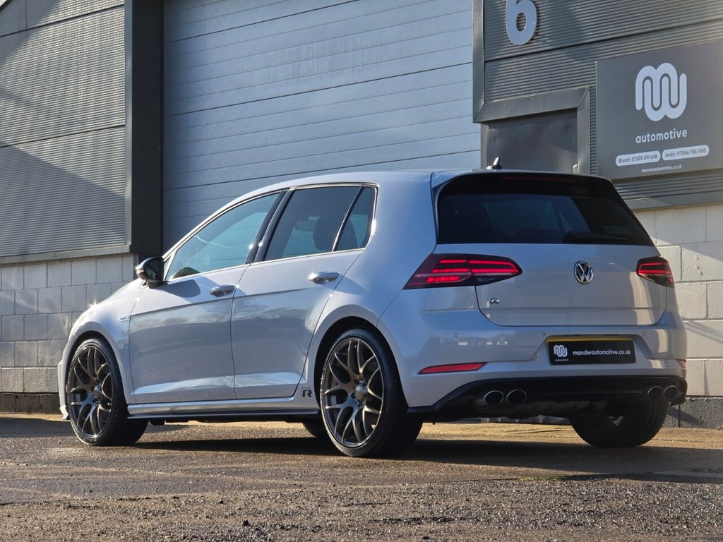 Used Volkswagen Golf 2018 for sale - 77133401: Photo 80