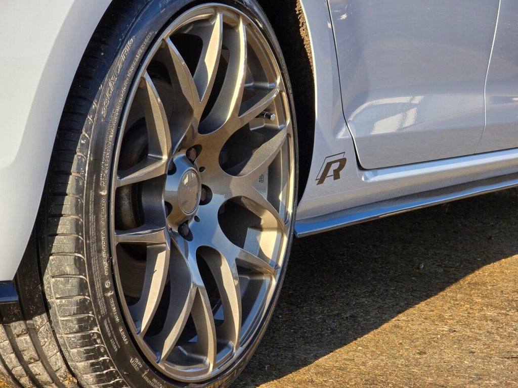 Used Volkswagen Golf 2018 for sale - 77133401: Photo 81