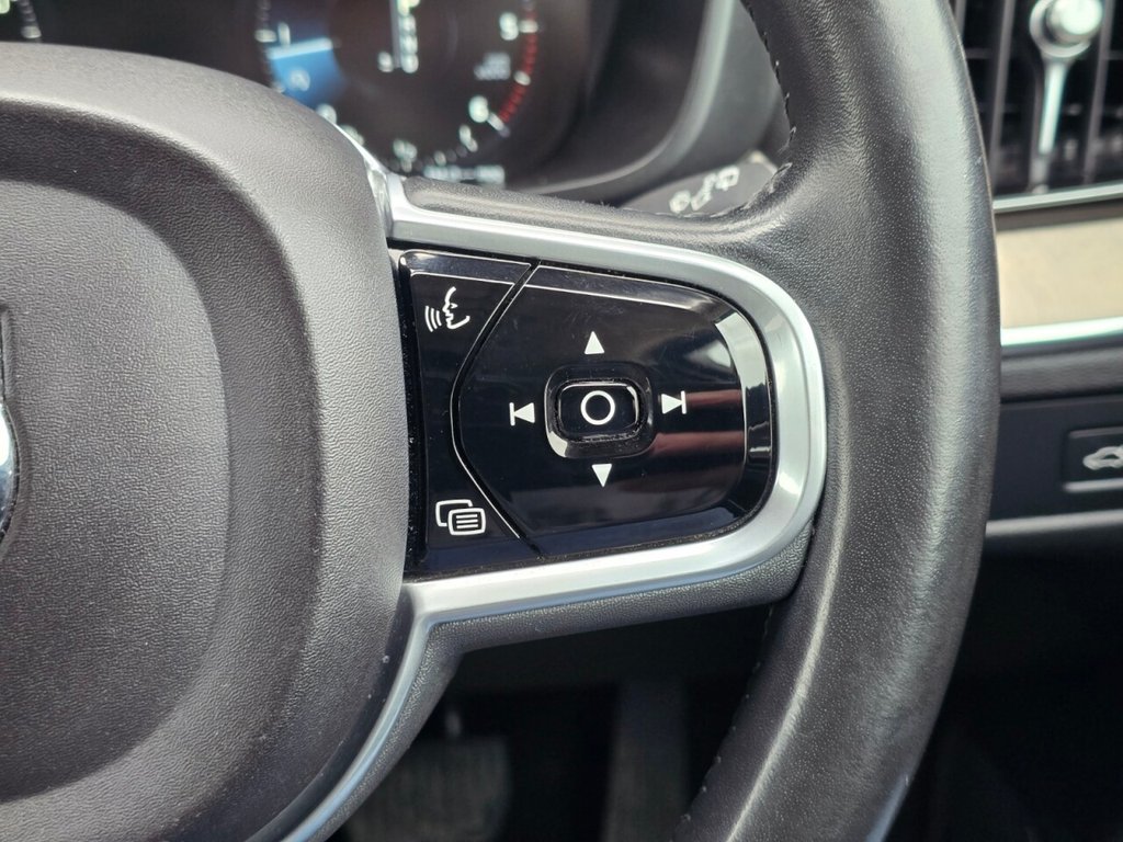 Used Volvo XC60 2018 for sale - 77571519: Photo 32