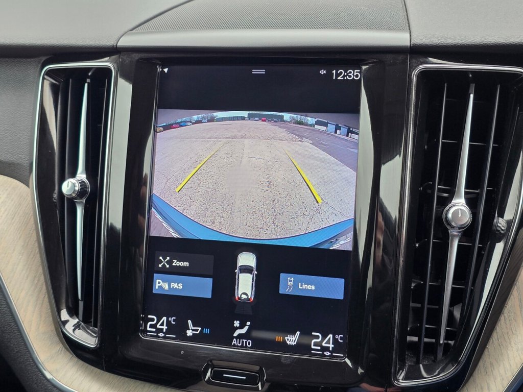 Used Volvo XC60 2018 for sale - 77571519: Photo 50