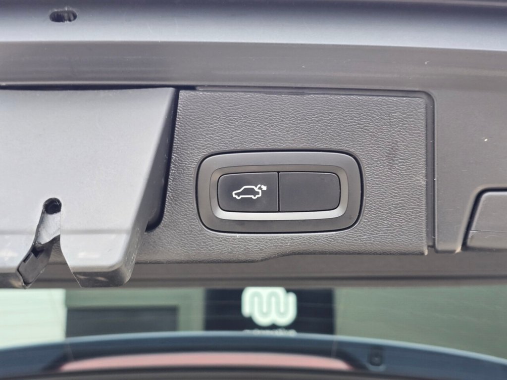 Used Volvo XC60 2018 for sale - 77571519: Photo 63