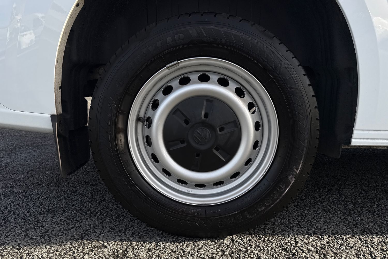 Used Volkswagen Transporter 2025 for sale - 76416589: Photo 11