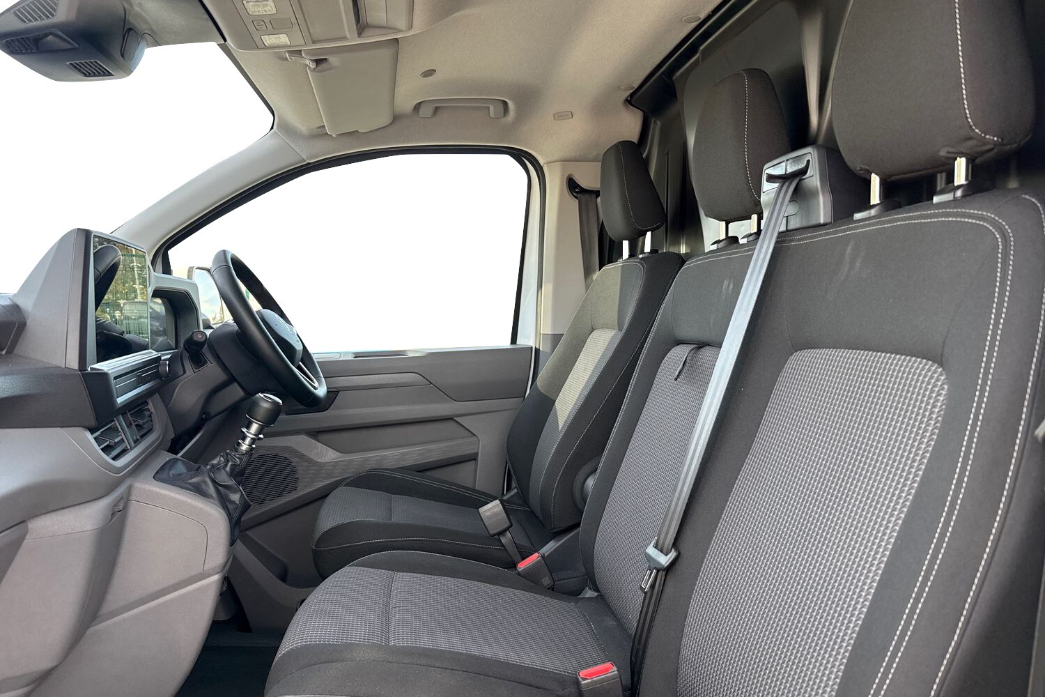 Used Volkswagen Transporter 2025 for sale - 76416589: Photo 16