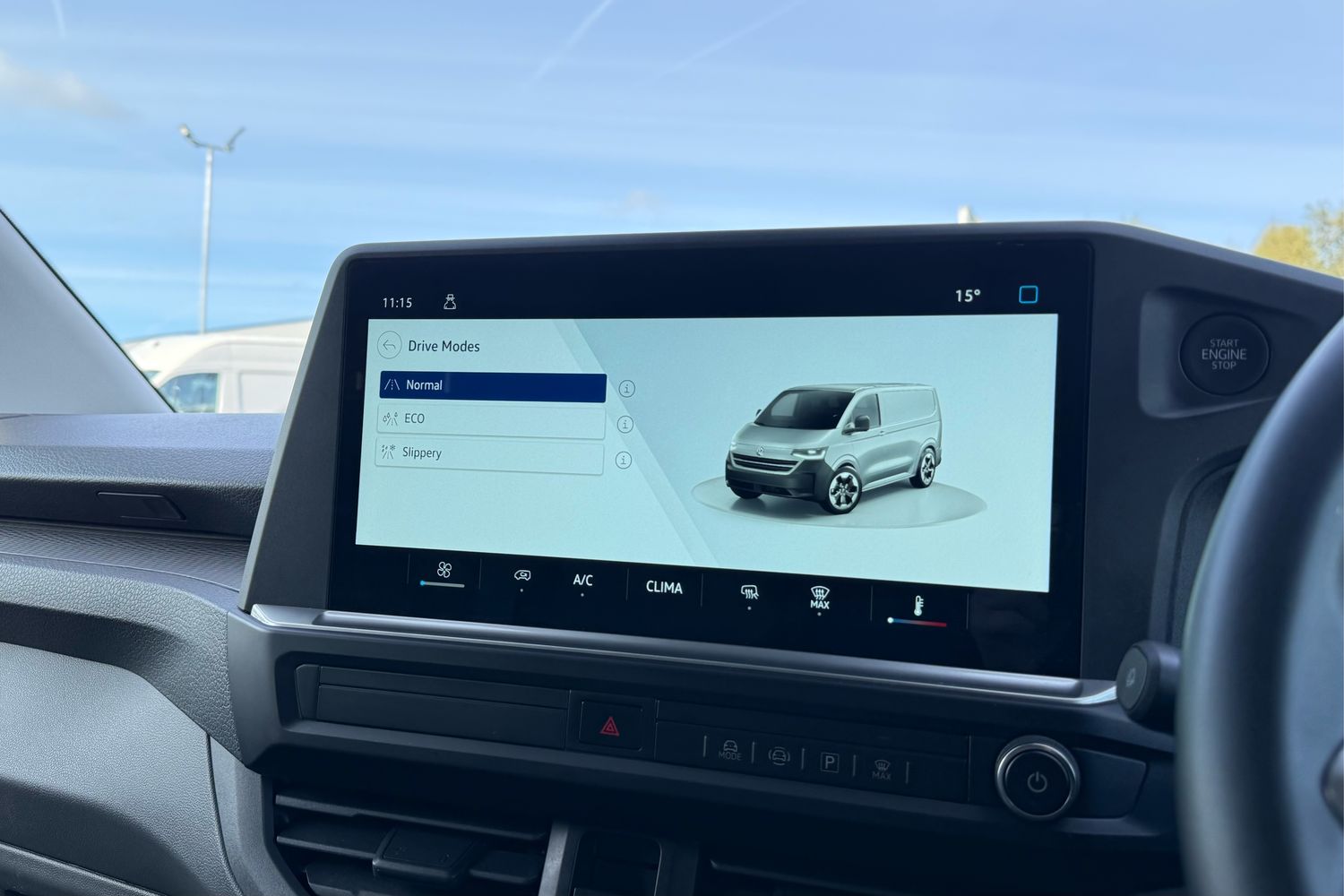 Used Volkswagen Transporter 2025 for sale - 76416589: Photo 51