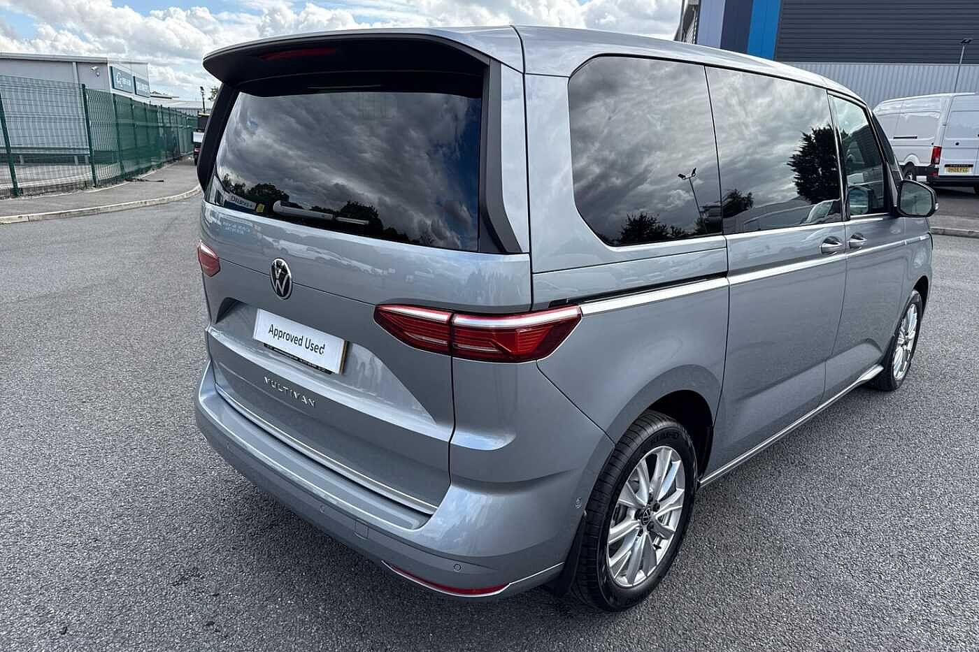 Used Volkswagen Multivan 2025 for sale - 78029549: Photo 30