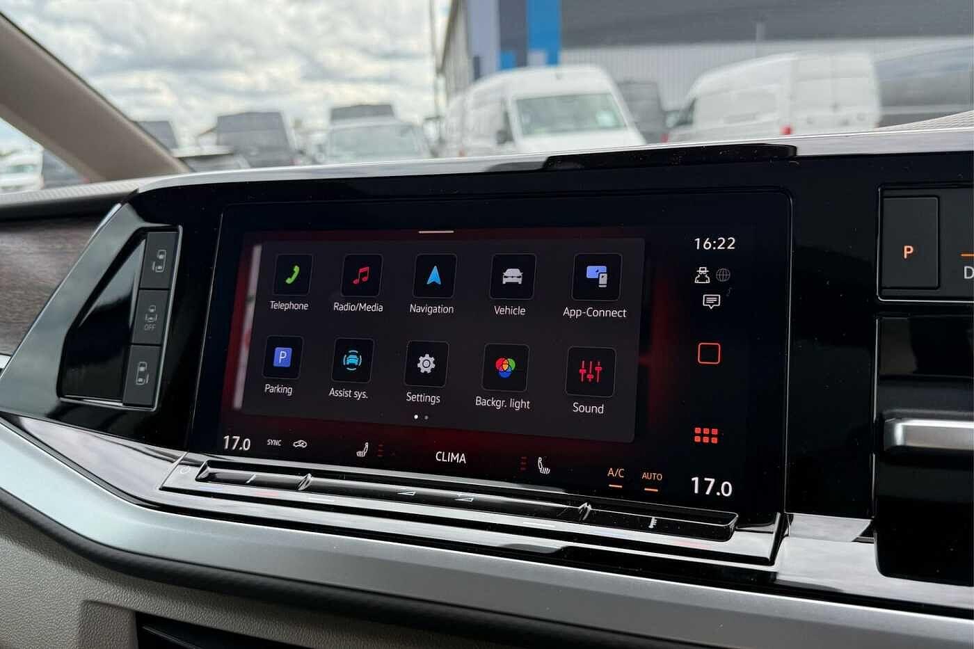 Used Volkswagen Multivan 2025 for sale - 78029549: Photo 49