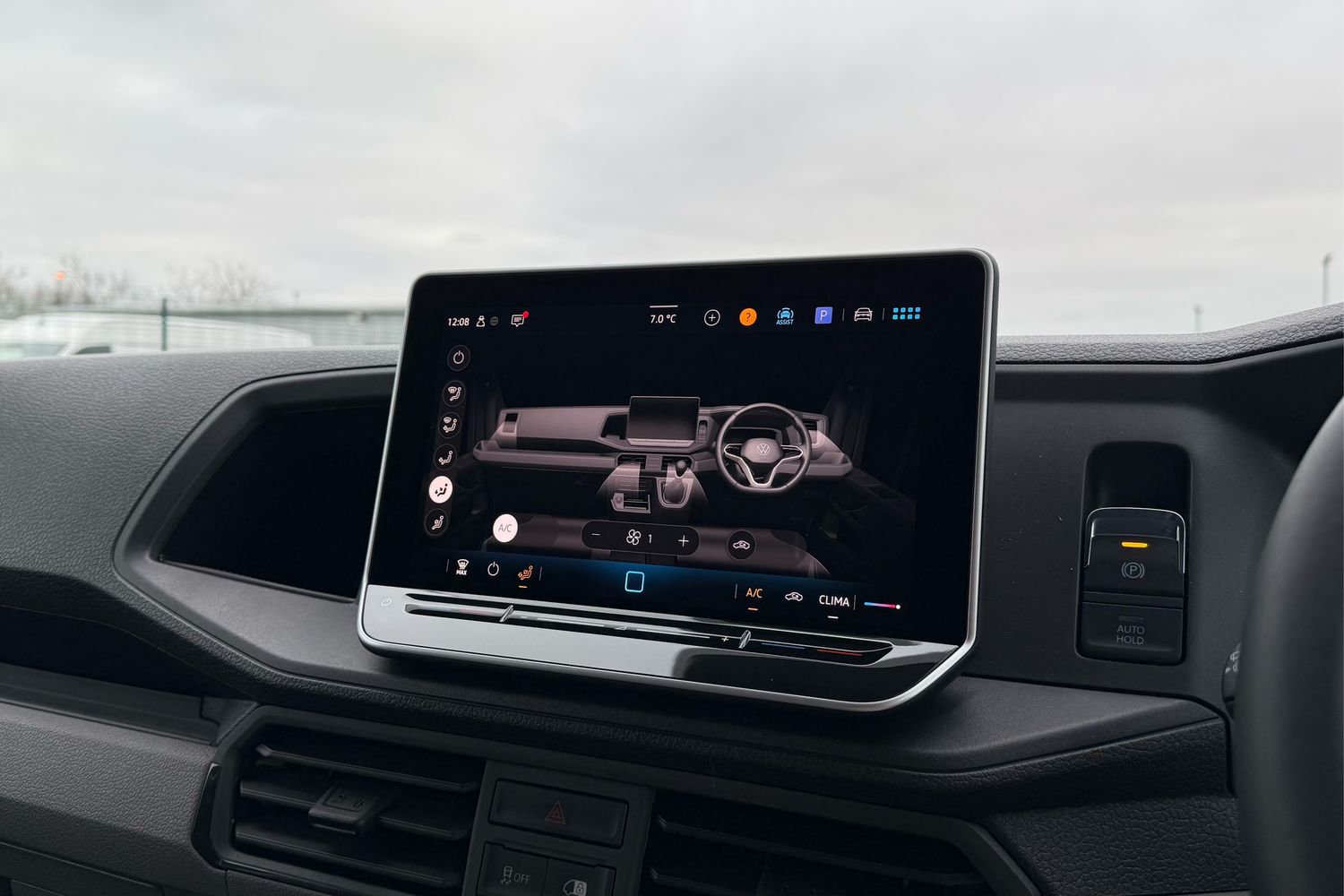 Used Volkswagen Crafter 2025 for sale - 77068773: Photo 21