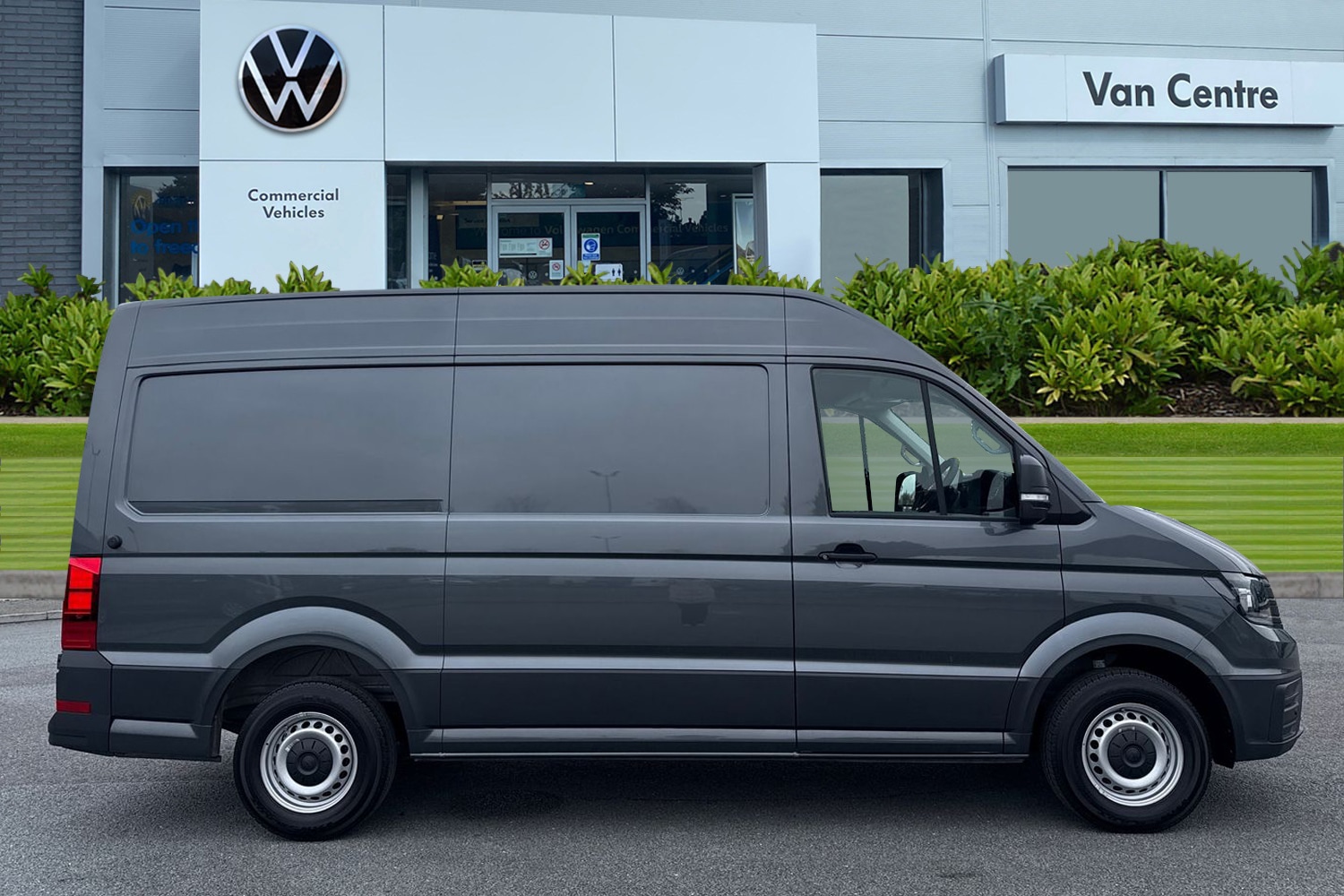 Used Volkswagen Crafter 2025 for sale - 77068773: Photo 3