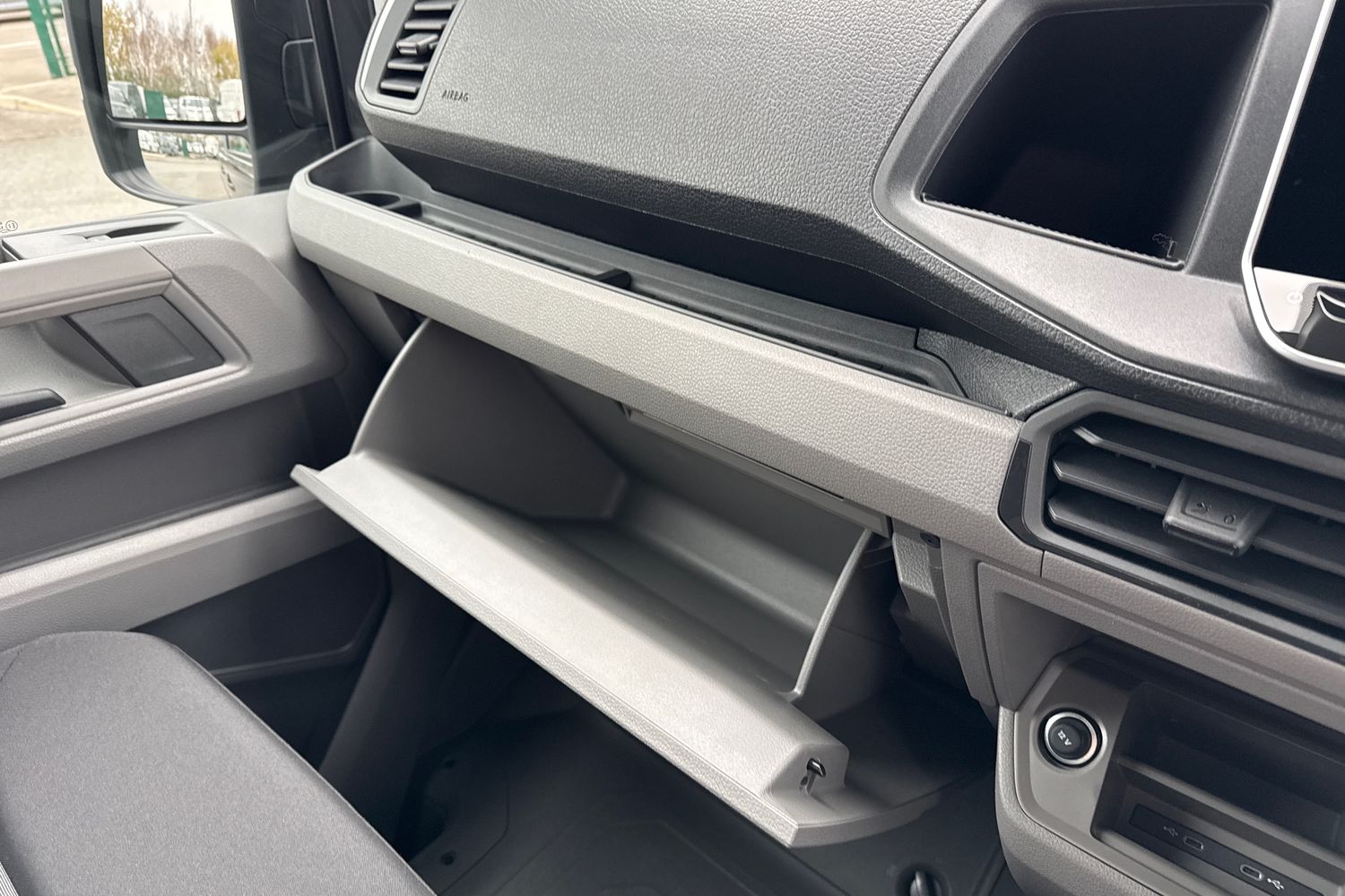 Used Volkswagen Crafter 2025 for sale - 77068773: Photo 35